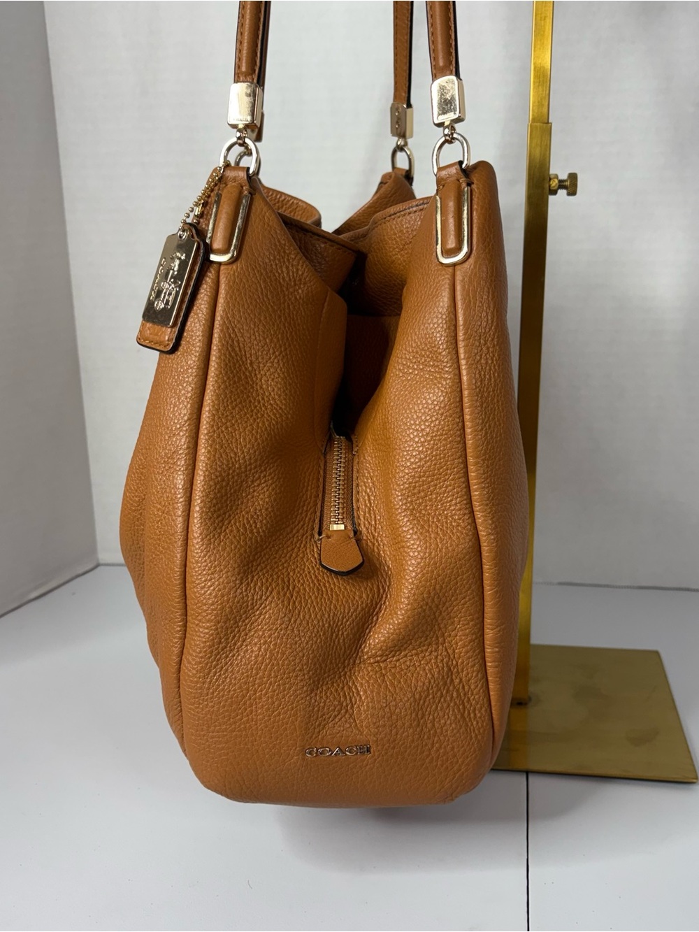 SOLD!! Coach Phoebe Leather Shoulder Hobo Bag in Cognac EUC - Picture 6 of 16